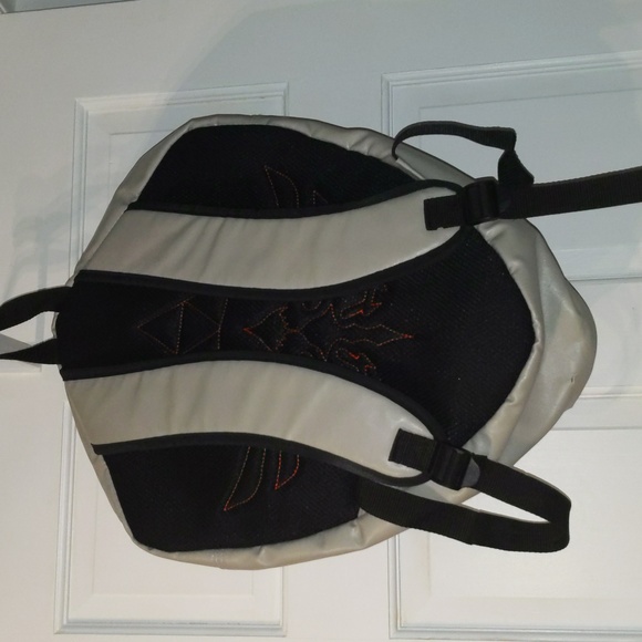 Zelda Shield backpack - Picture 2 of 4